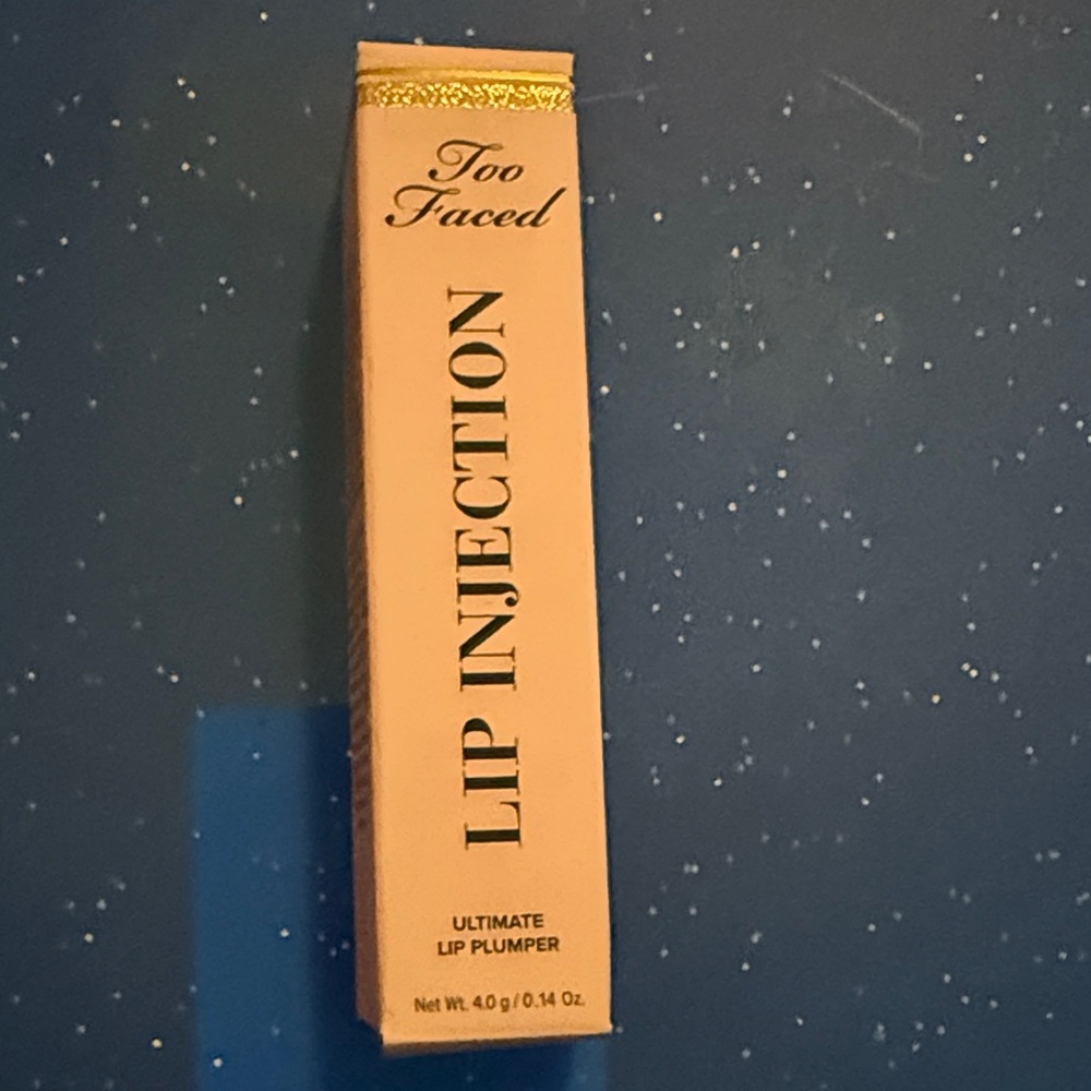 Too Faced Lip Injection
